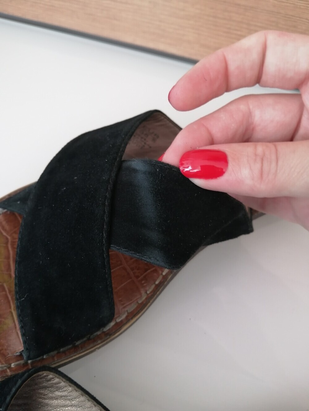 Sam Edelman Gertrude Crisscross Black Suede Slide Sandals Size 8.5 - Picture 12 of 14
